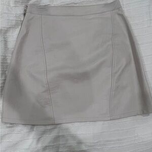 Off white A-Line Skirt - high wasted